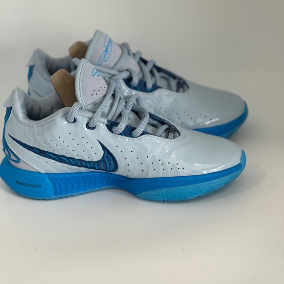 Nike Zoom Vomero 5 “Photon Dust/Light Armory Blue” (FQ4052-400) - Size 7.5 - EUC - Picture 4 of 9
